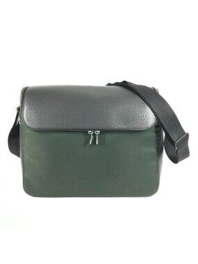 Louis Vuitton Shoulder Bag Taimyr Taiga Leather Black